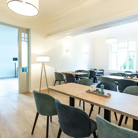 Hotel Am Haus 1 2