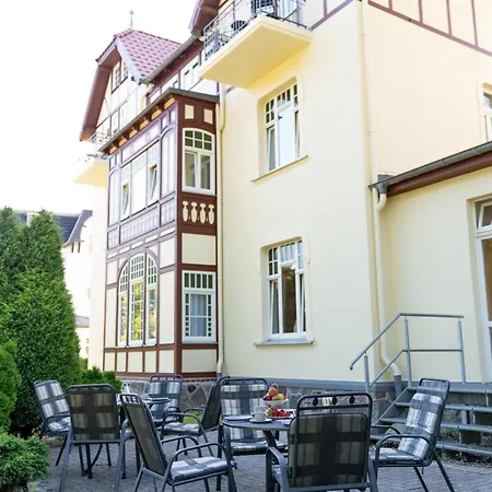 Am Haus 1 2 Hotel *